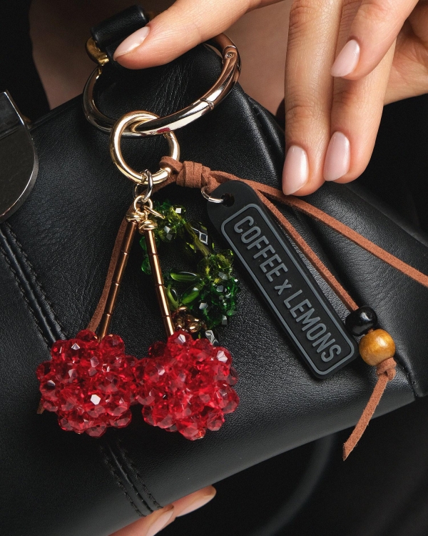 Брелок на сумку из кристаллов в виде черешни CHERRY MAXI от бренда COFFEE x LEMONS