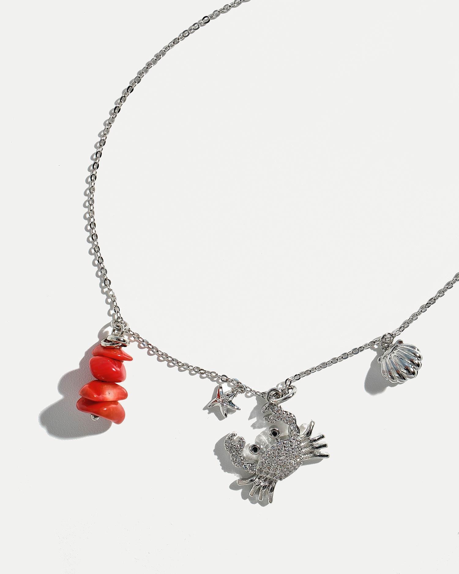 Колье на тонкой серебряной цепочке с кораллом и крабом (shop_cxl_1136.jpg) Колье на тонкой серебряной цепочке с кораллом и крабом