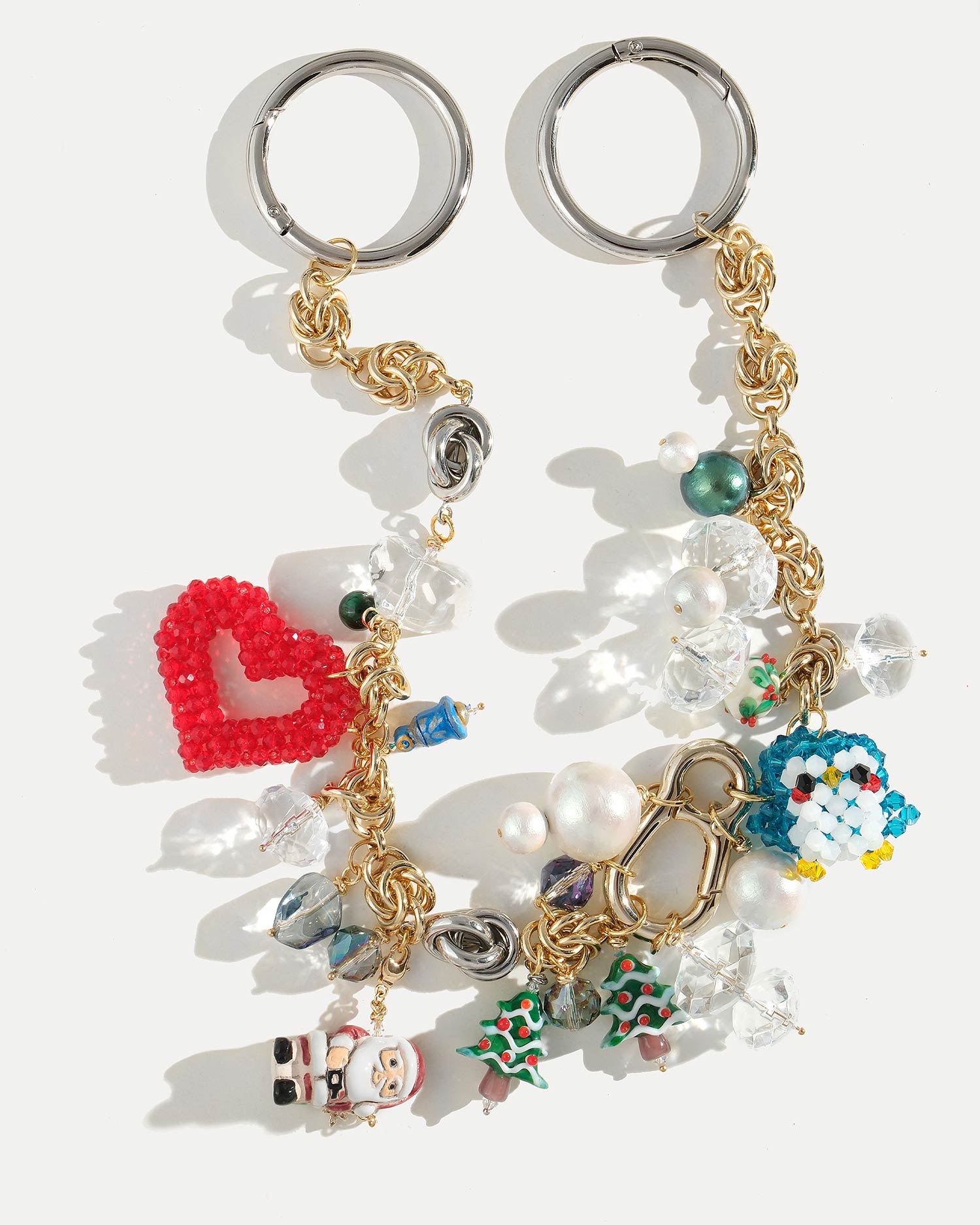 Массивный брелок на сумку в новогоднем стиле