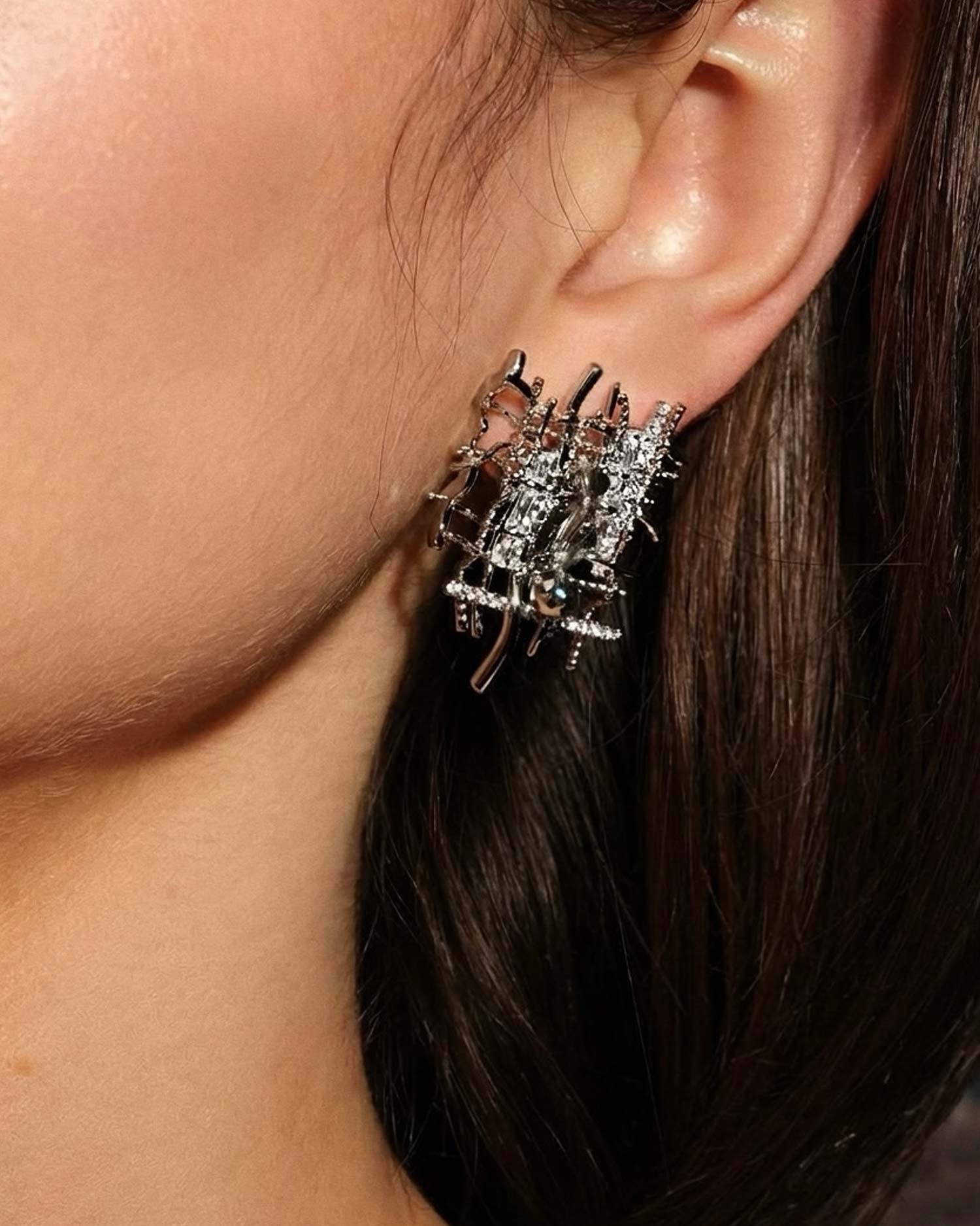 Вечерние серьги гвоздики ручной работы от COFFEE x LEMONS