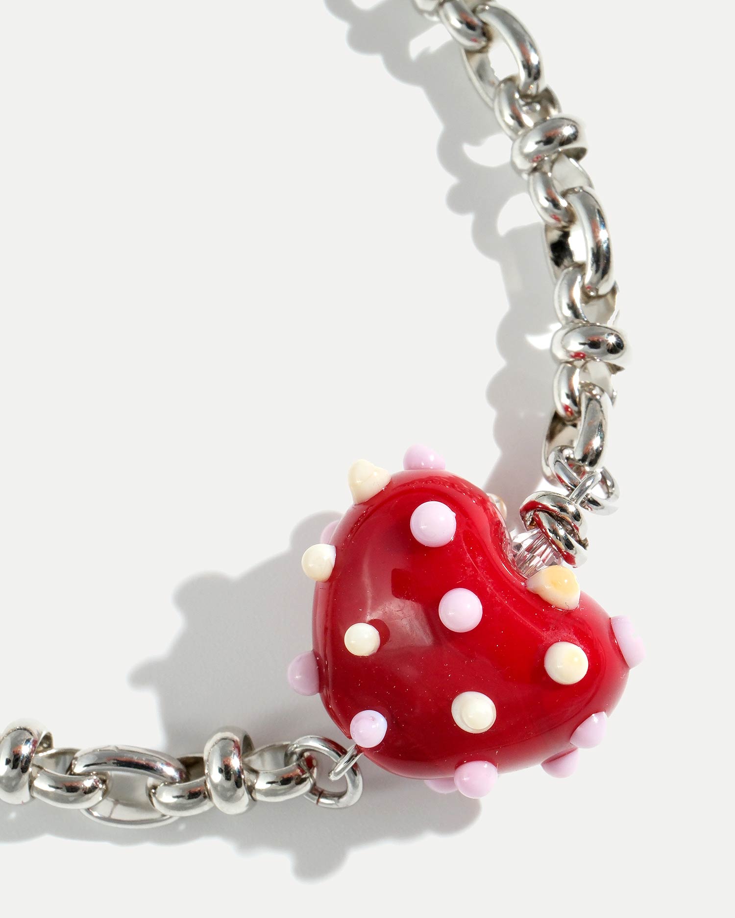 Дизайнерский браслет на цепи с сердечком