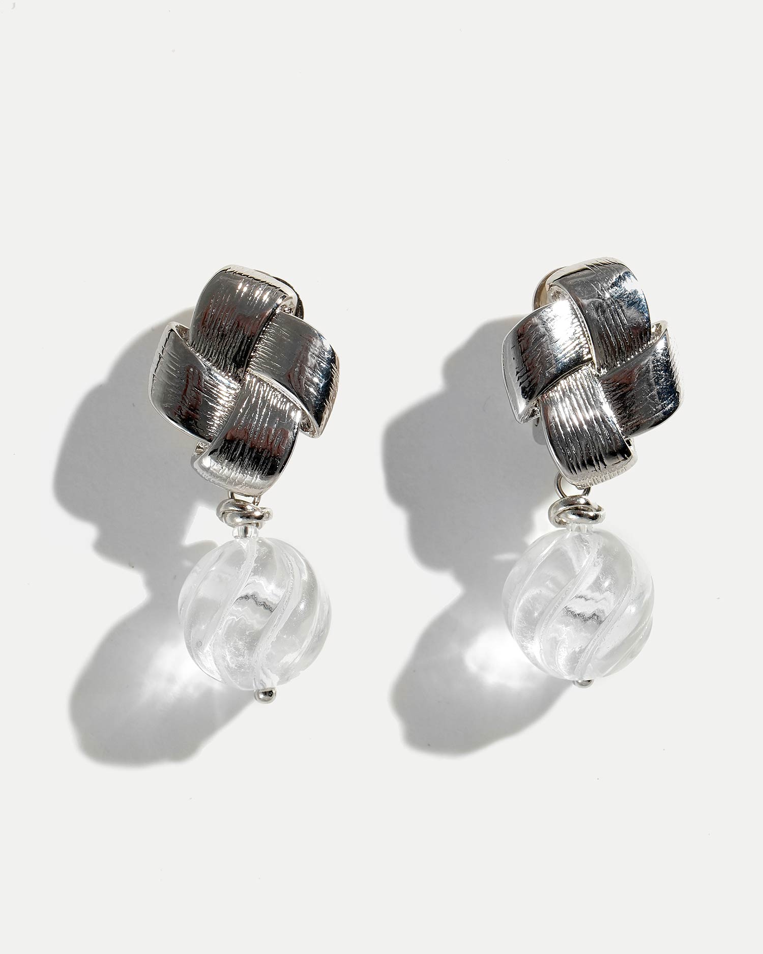 Серебряные клипсы с хрусталем от COFFEE x LEMONS