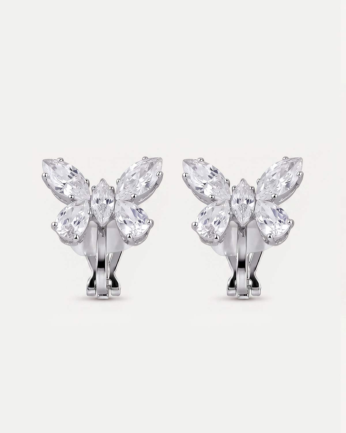 Серебряные клипсы в виде бабочки с крупными фианитами COFFEE x LEMONS