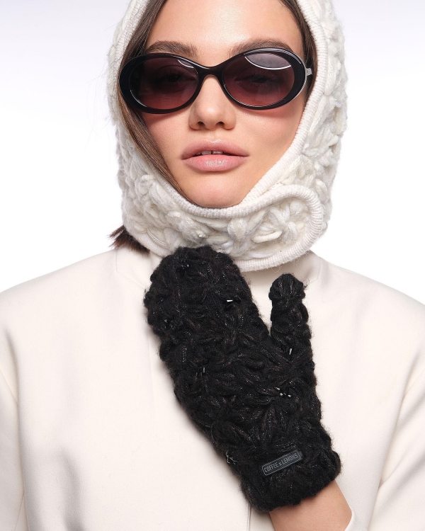 Теплые варежки черного цвета ручной работы с расшитыми узорами COFFEE x LEMONS SIBERIA BLACK