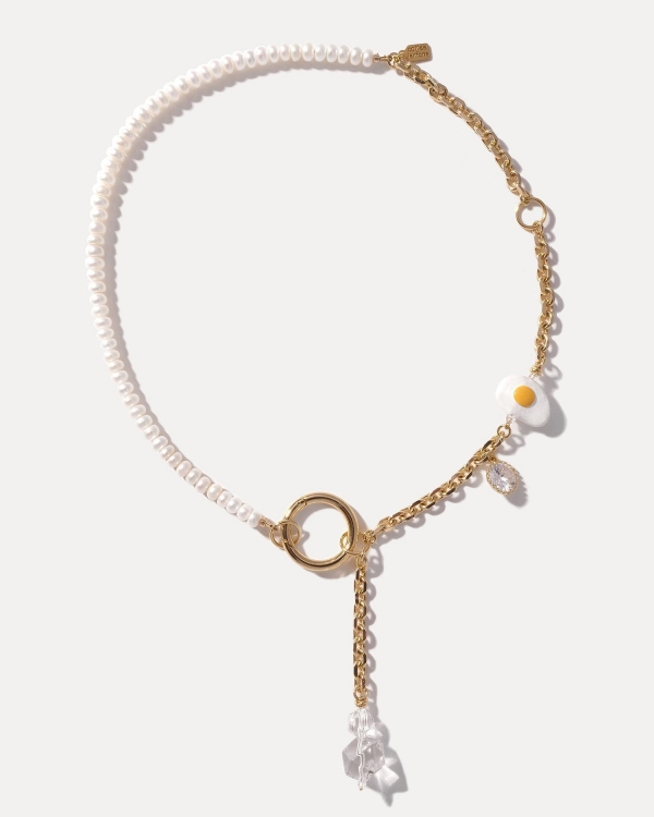 Жемчужное колье с яичницей и подвеской в виде яичницы PEARLS AND EGG