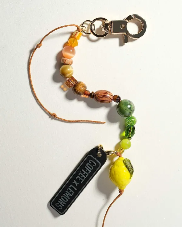 Обвес на сумку в виде лимона из бусин ручной работы CAPRI KEYCHAIN GOLD