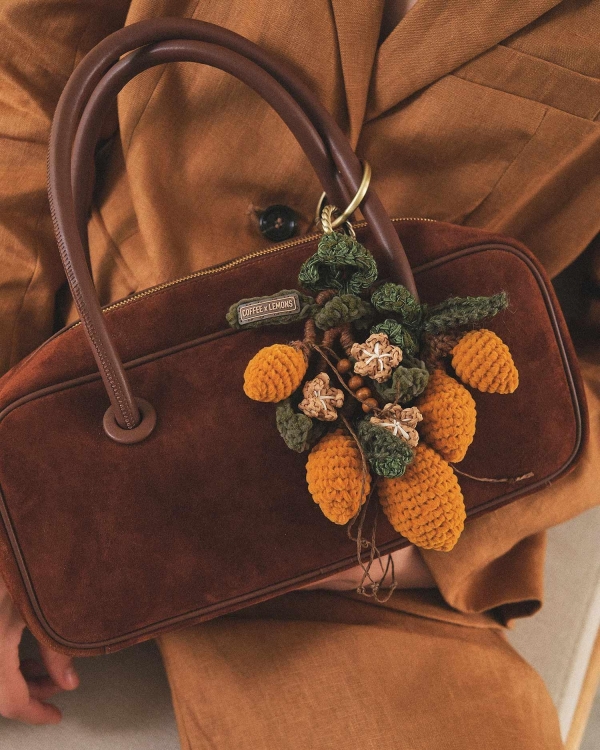 бвес на сумку в виде лимонов COFFEE X LEMONS JEWELRY