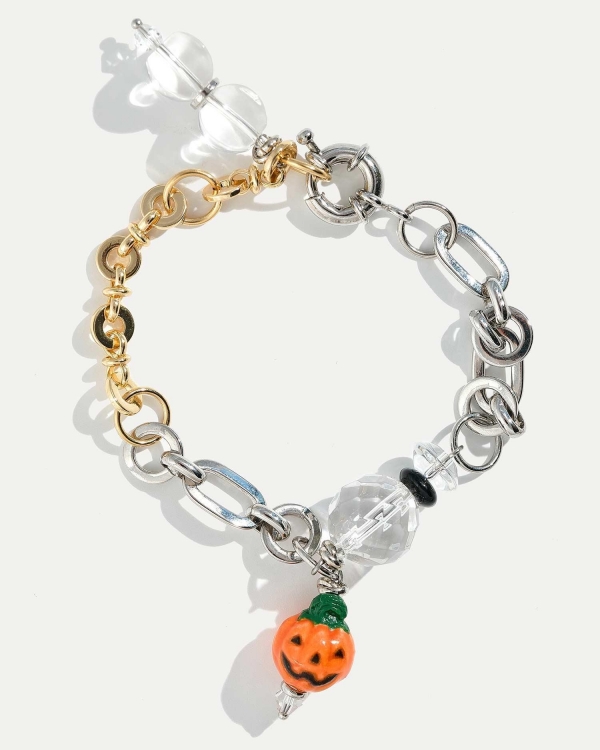 Браслет на Halloween с бусиной тыквой от бренда COFFEE x LEMONS