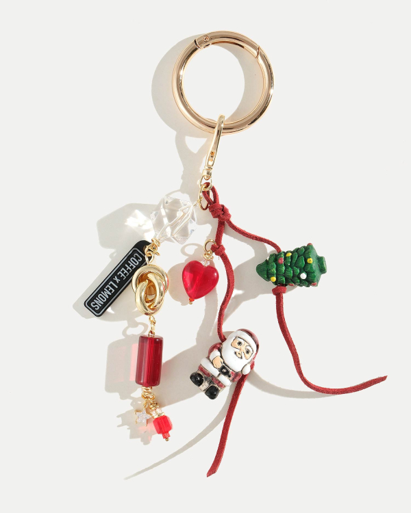 Новогодний брелок для сумки с Санта Клаусом и елочкой на красном шнурке