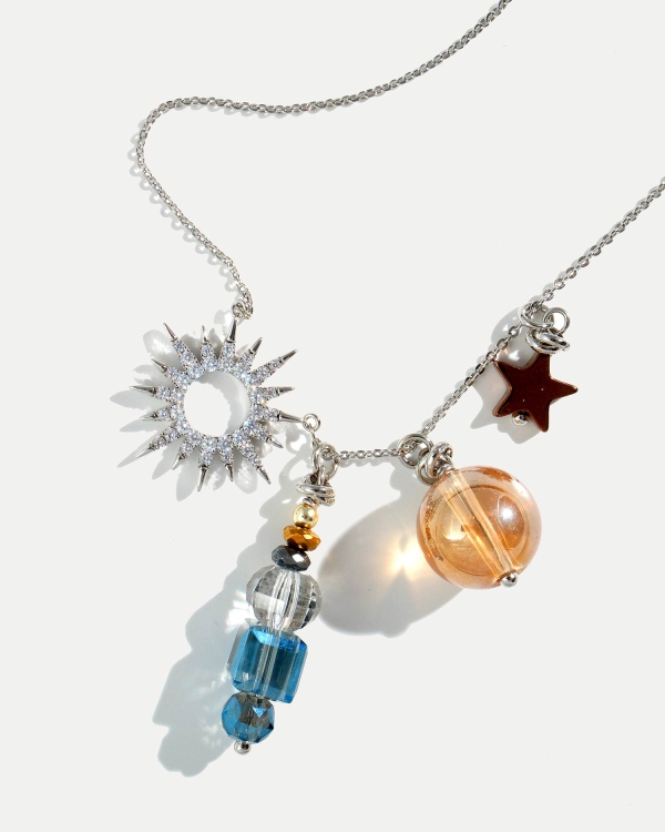 Колье ручной работы с подвеской в виде Сатурна