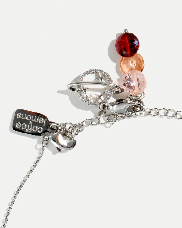 Колье на серебряной цепи ручной работы в тематике космоса