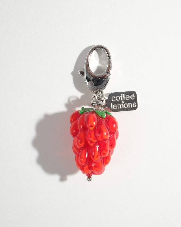 Серебристая подвеска с бусиной малина от COFFEE x LEMONS