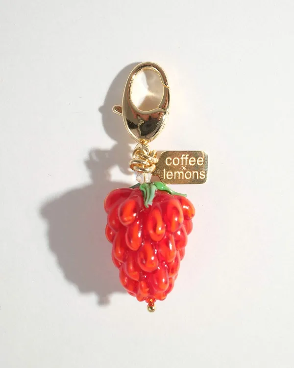 Подвеска золотая с малиной от COFFEE x LEMONS
