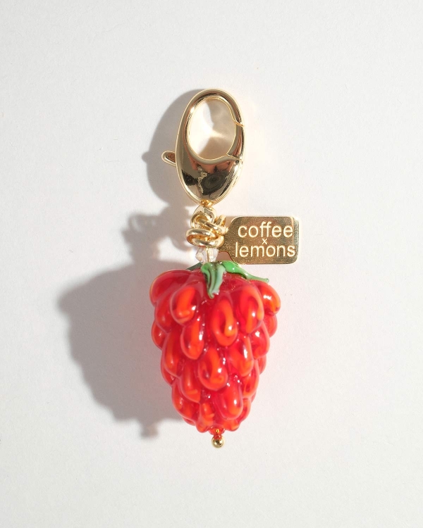 Подвеска золотая с малиной от COFFEE x LEMONS